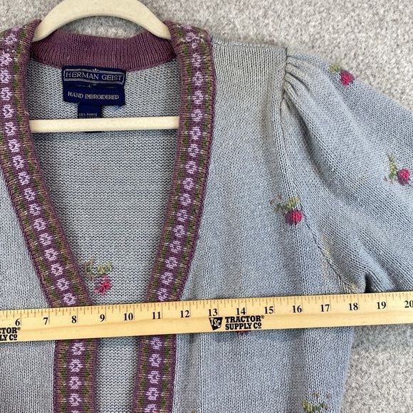 Vtg. Herman Geist hand embroidered cardigan S cottagecore floral 80's feminine - Picture 5 of 12